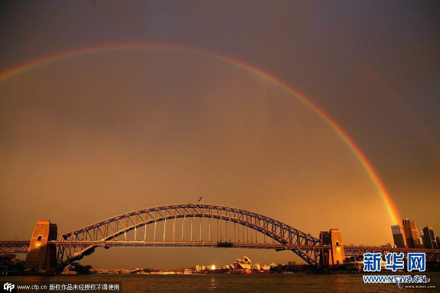 悉尼港桥上再建“彩虹桥”