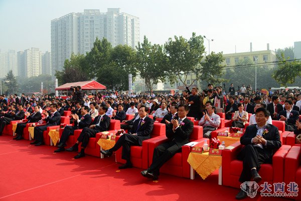 郑州二七万达广场开业现场。