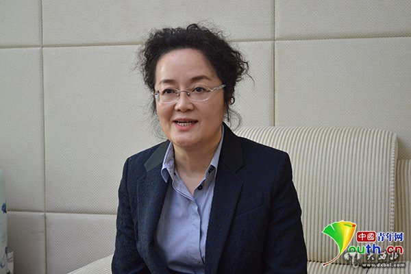 秦川接受中国青年网记者采访