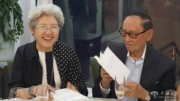 菲律宾前总统拉莫斯访问香港 与傅莹共进晚宴
