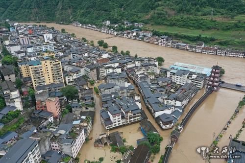 甘肃文县：洪涝重灾区